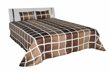 barna kockás ágytakaró